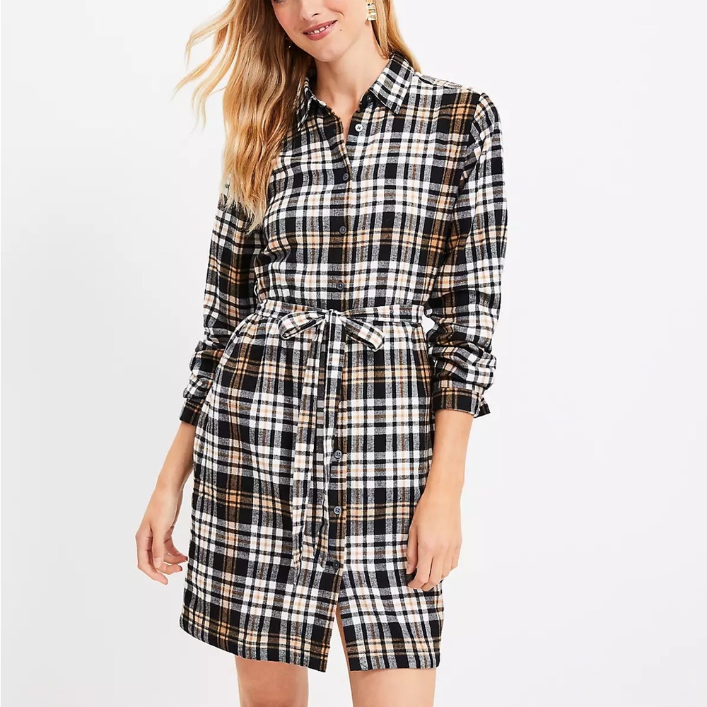 LOFT Black and White Plaid Long Sleeve Dress